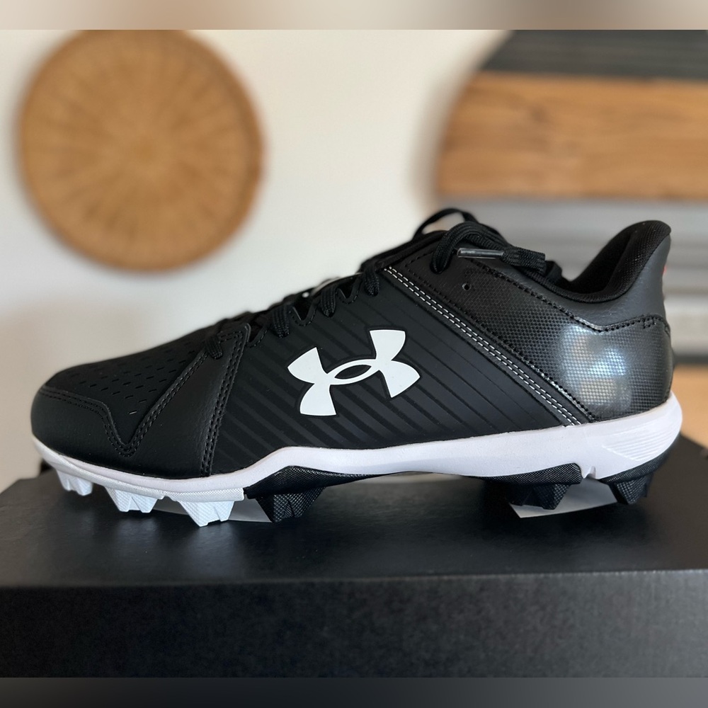 *NEW* Men’s Under Armour Leadoff Low RM Baseball Cleats